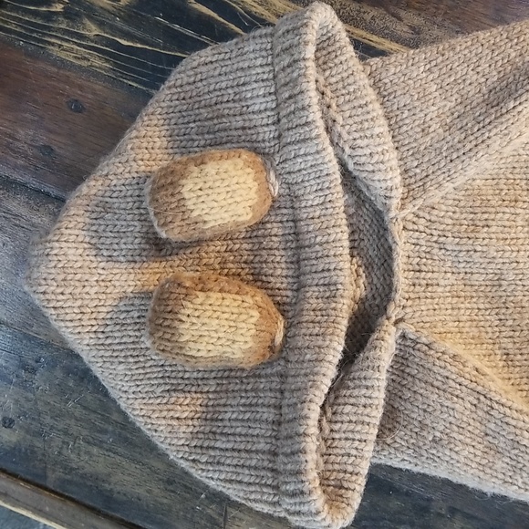 Chilly Dog 100% wool coat with adorable hood with ears Hand Knit - Picture 9 of 10